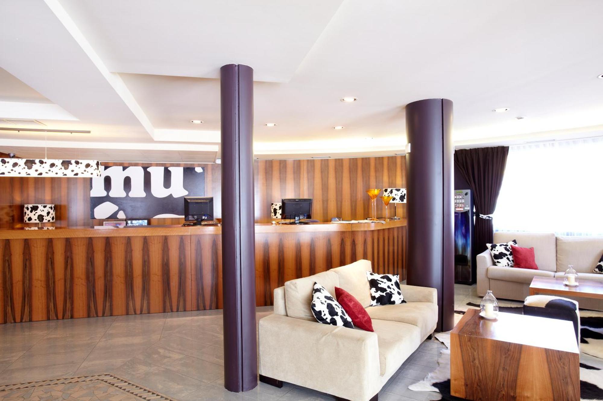 לה קורטינאדה Hotel Mu מראה חיצוני תמונה