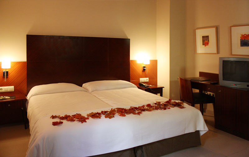 לה קורטינאדה Hotel Mu מראה חיצוני תמונה